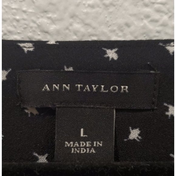 ANN TAYLOR Black and White Sleveeless Blouse - Picture 2 of 3